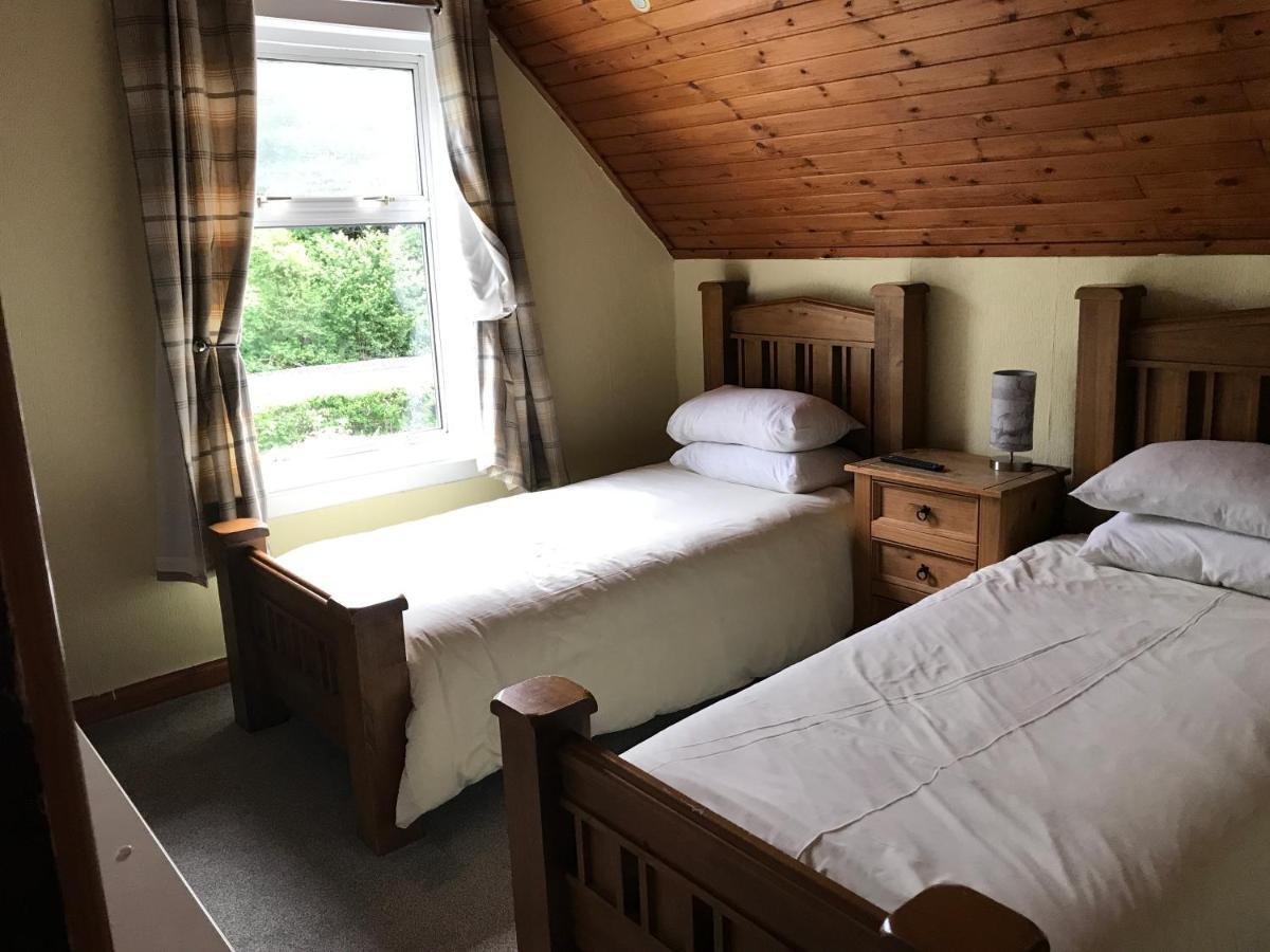 Bed and Breakfast Campfield House à Fort William Extérieur photo