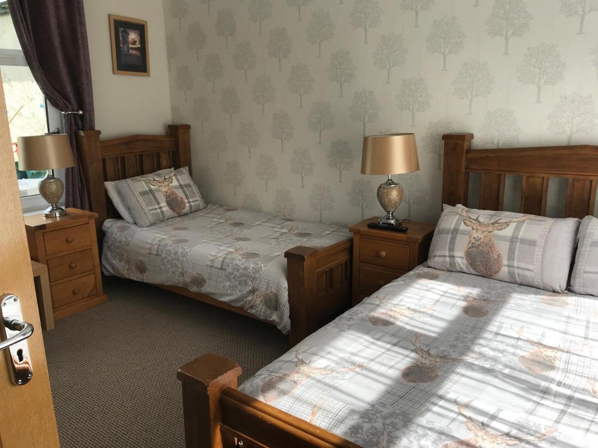 Bed and Breakfast Campfield House à Fort William Extérieur photo