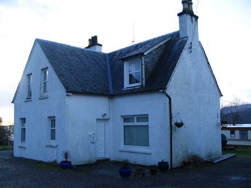 Bed and Breakfast Campfield House à Fort William Extérieur photo